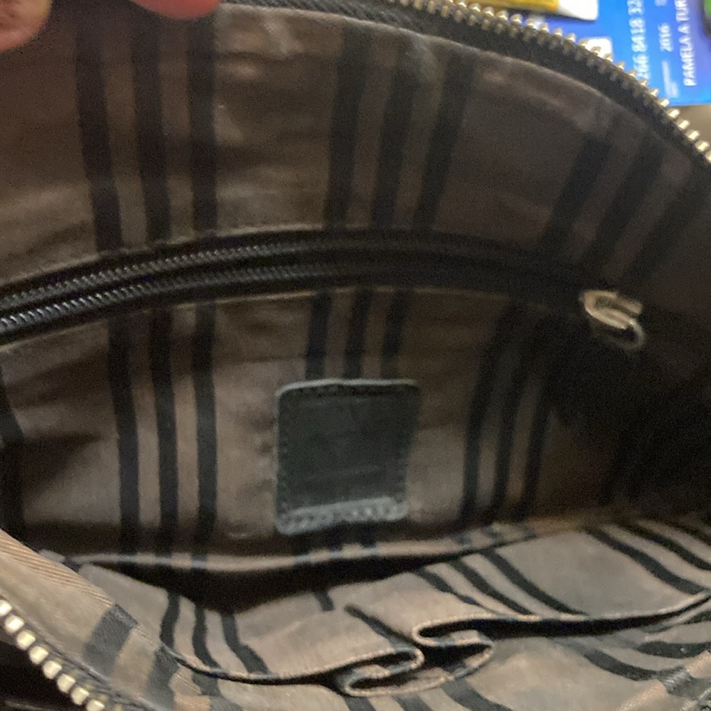 Rare! Frye “Selena” black purse w/ tassels - Picture 10 of 10